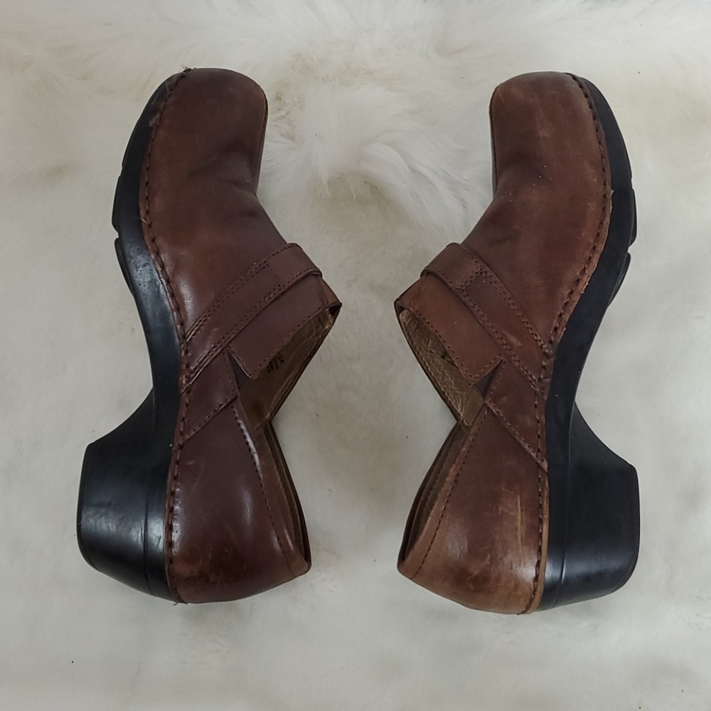 Dansko Brown Leather Upper Lining Clogs Shoes - image 8
